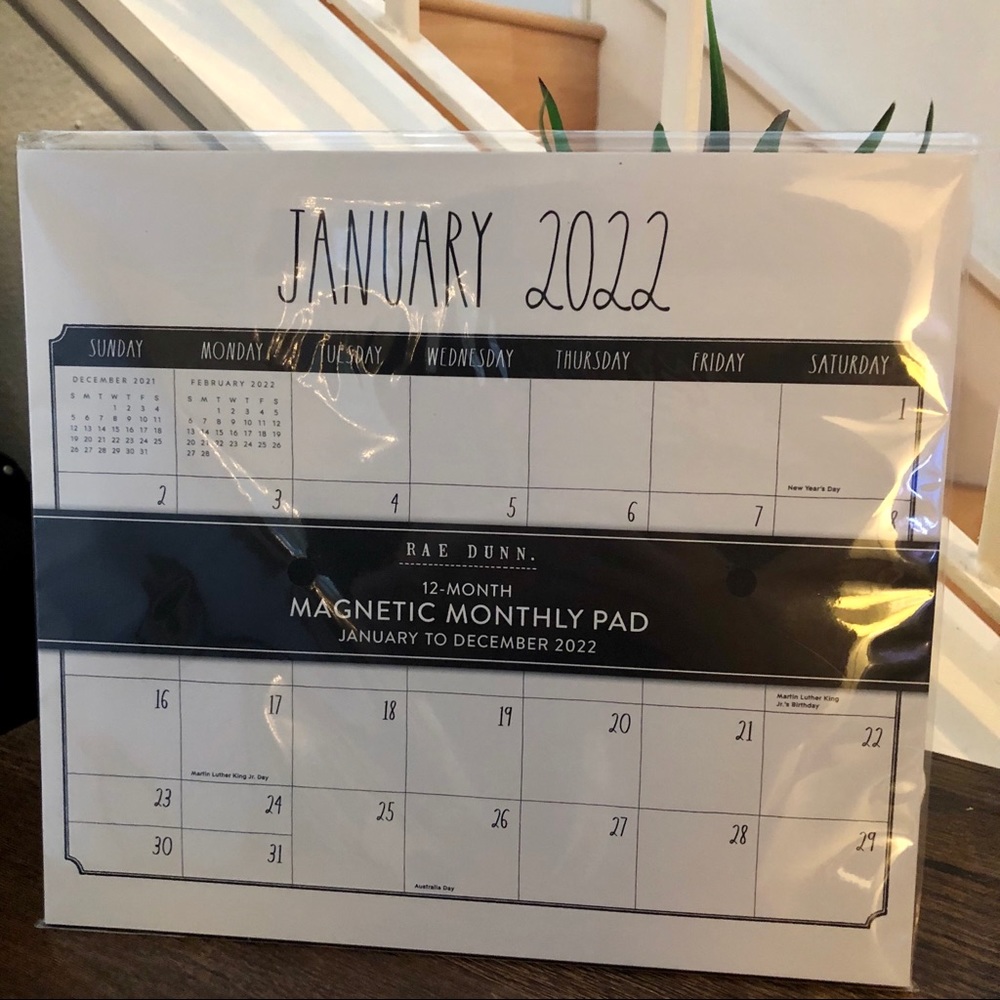 Rae Dunn 2022 Magnetic Calendar